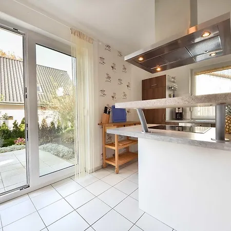 (18) Haus Thomas *